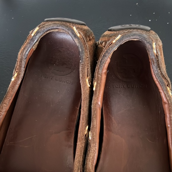 Tory Burch suede fringe accent moccasins - Picture 7 of 10